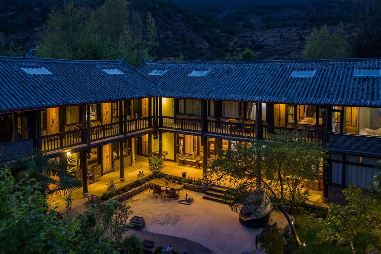 Adonis Inn Lijiang Lijiang  Exterior photo