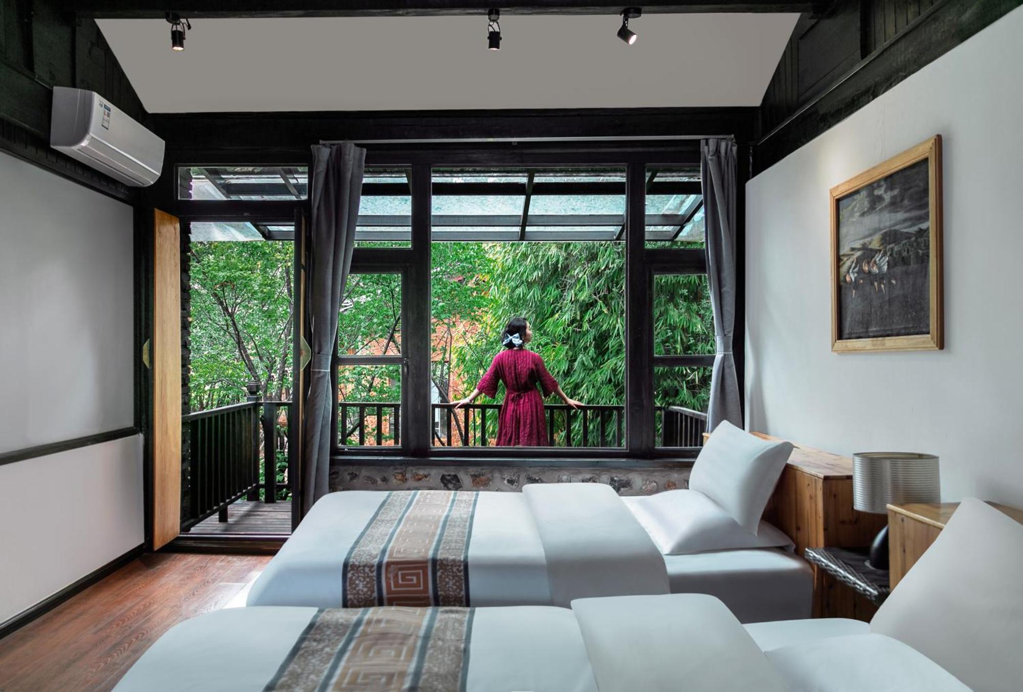 Adonis Inn Lijiang Lijiang  Exterior photo